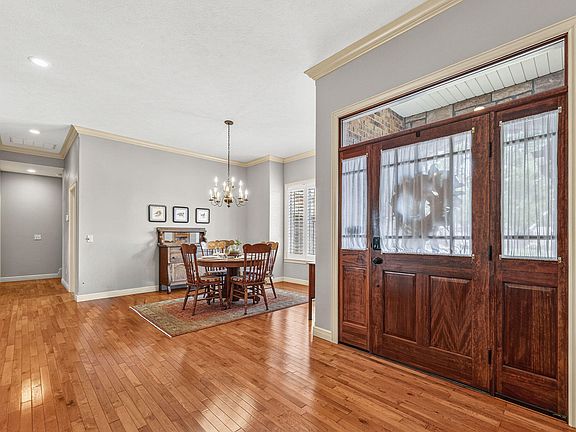 4th image of 1409 N Wicklow Road
