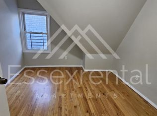 10 N 19th St, East Orange, NJ 07017