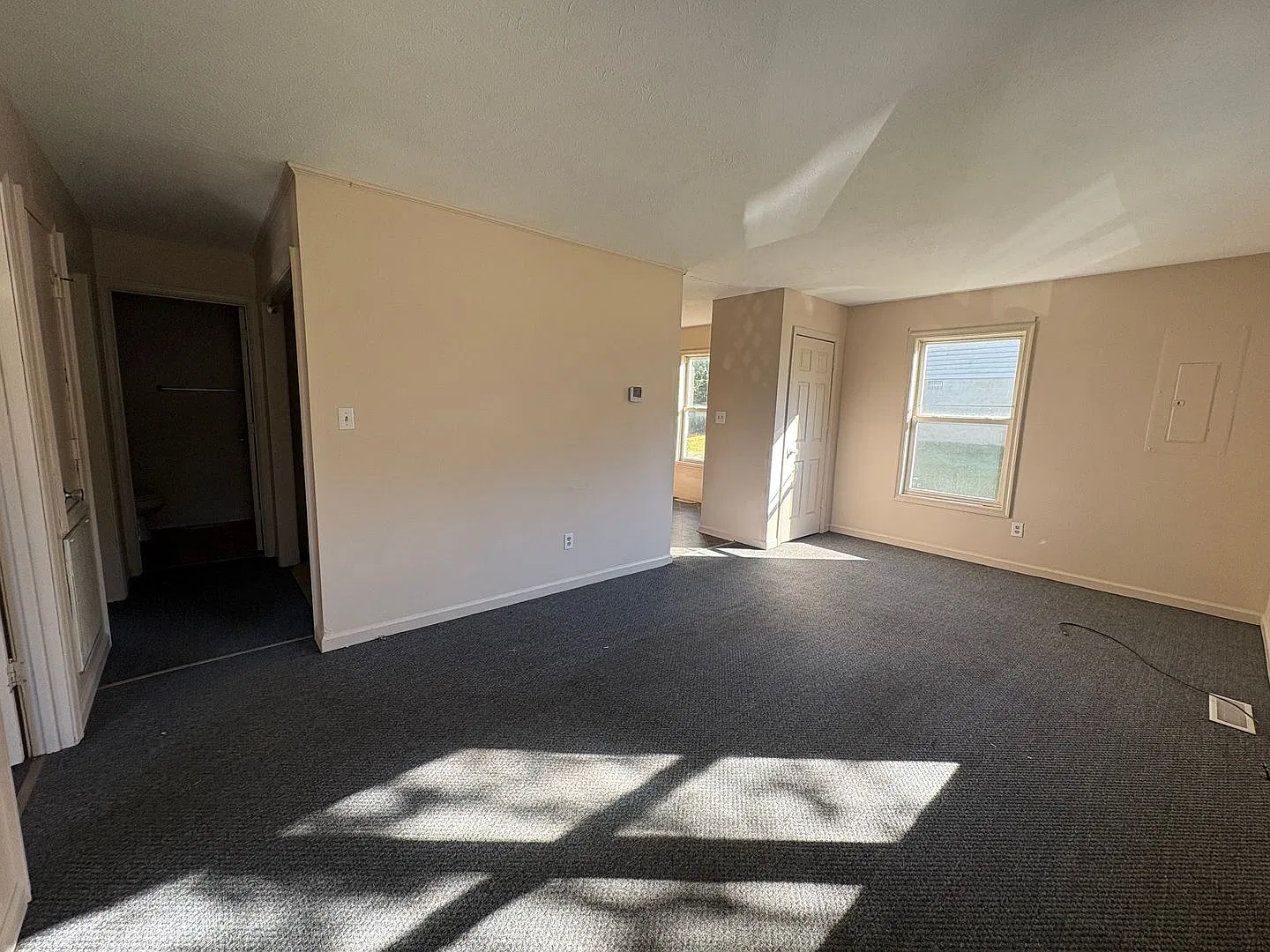 Spacious two bedroom house in Lynchburg! — Photo 2