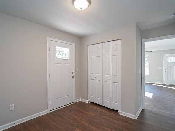 5th image of 7A Fairbanks St