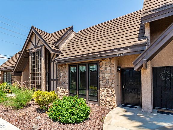3rd image of 6551 Ironbark Ln