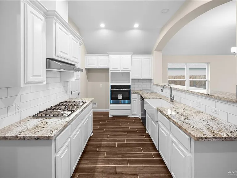 13929 Westcave Falls Ln — Photo 8