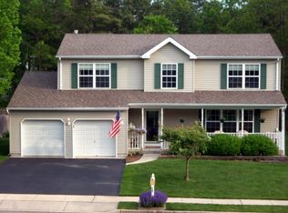 5 Green Ct, Barnegat, NJ 08005