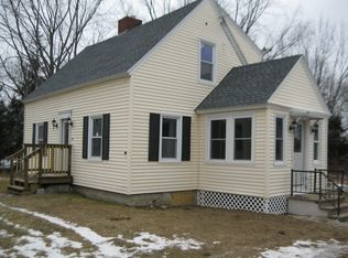 10 Main St, Bradley, ME 04411