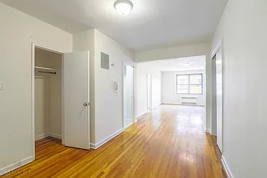 Rented by Hillel Realty Group