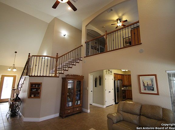 2nd image of 204 Legacy Trail Dr