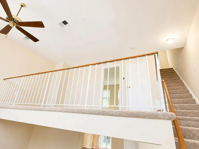 10395 Rapidan Ln — Photo 11