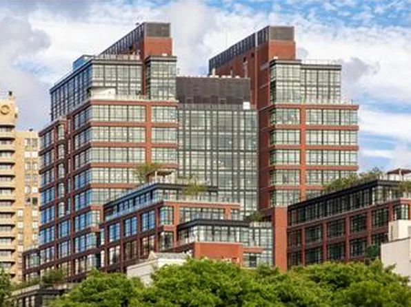 150 Charles Street image 1 of 4