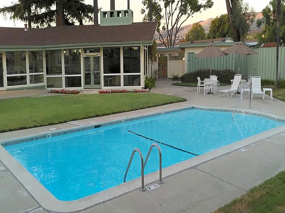 5th image of 2862 Moss Hollow Dr #2862