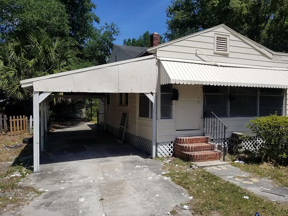 1st image of 2911 Redmond Ave