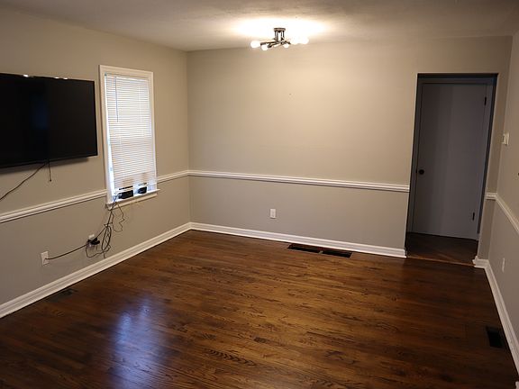 2nd image of 1316 Studer Ave