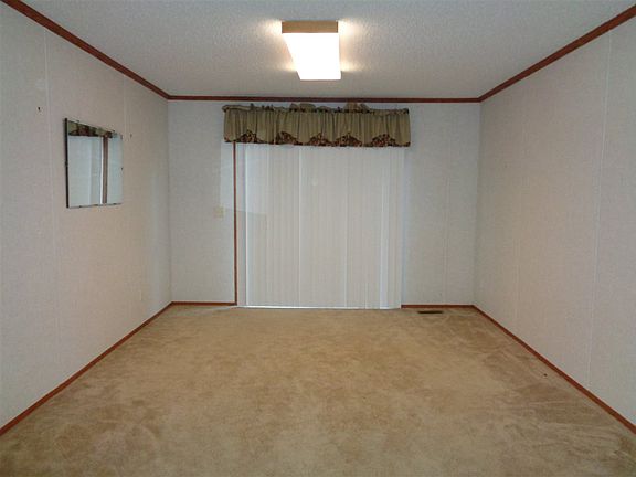 5th image of 275 S Tannahill St