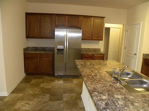 3rd image of 516 Ashby Landing Way