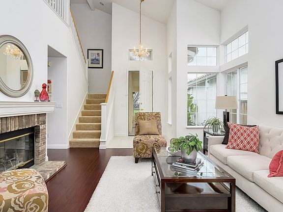 Entry and Living room