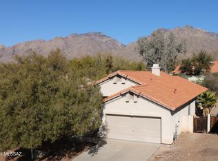7645 E Via Los Arbustos, Tucson, AZ 85750