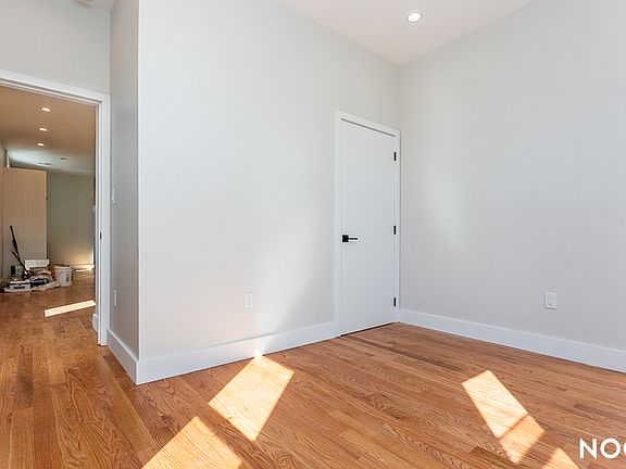 3rd image of 53 Morgan Ave #2Q