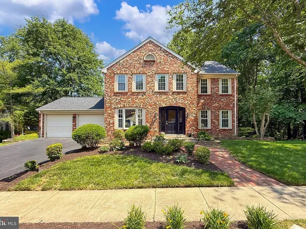 9200 Dorothy Ln, Springfield, VA 22153