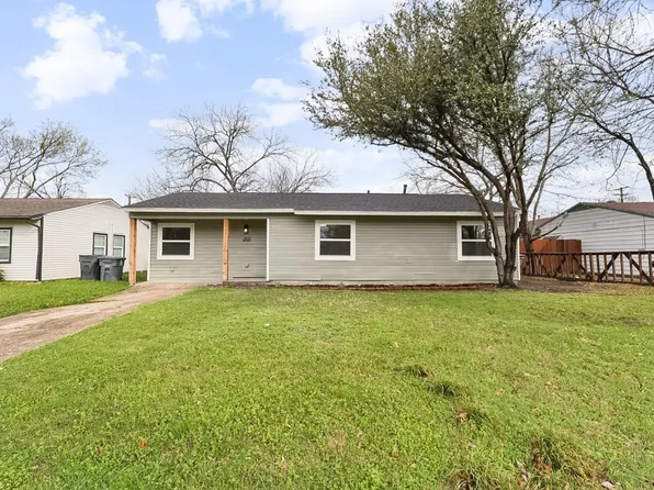 2655 Larry Dr, Dallas, TX 75228