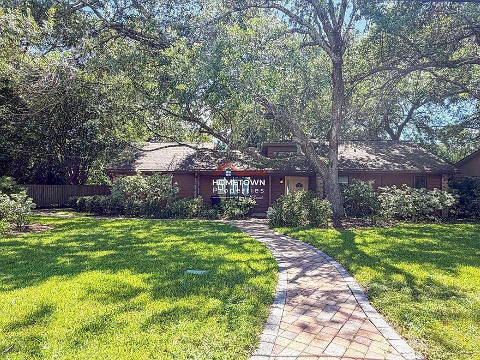 1st image of 7707 Beechwood Dr
