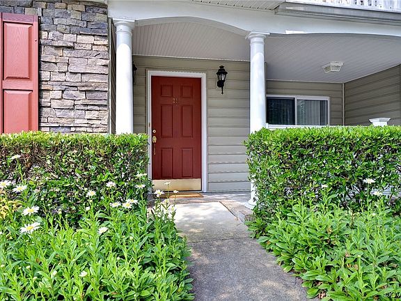 3rd image of 213 Claiborne Dr