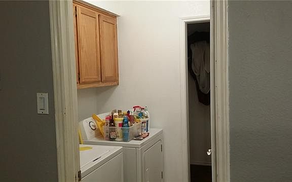 4th image of 1041 Eastridge Cir