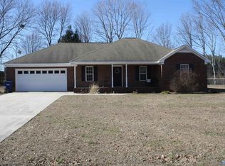 715 Travis St, Albertville, AL 35950