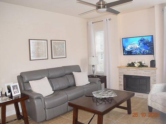 4th image of 108 SW Peacock Boulevard #5101