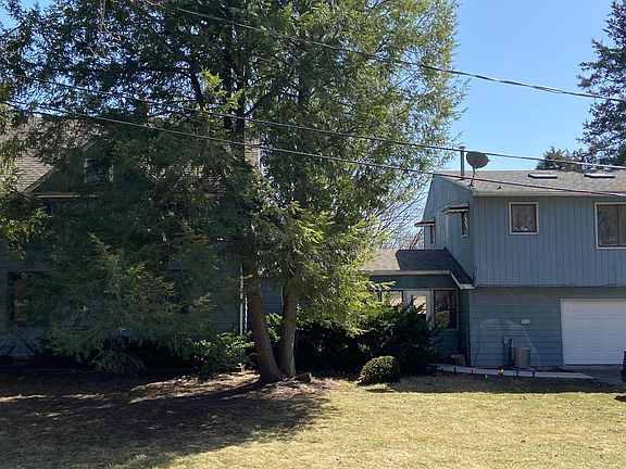 Front of duplex