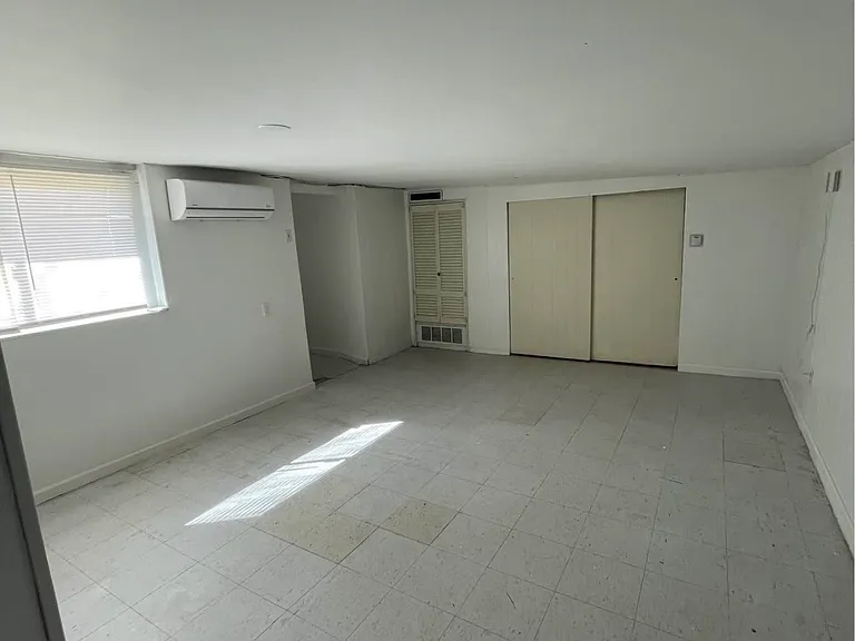 3425 Mountain Ave — Photo 4