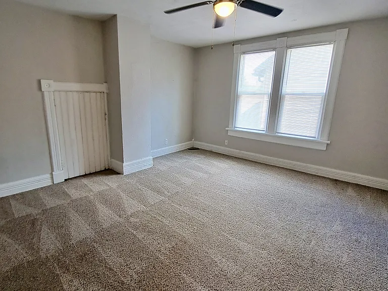 821 Herman Ave — Photo 11