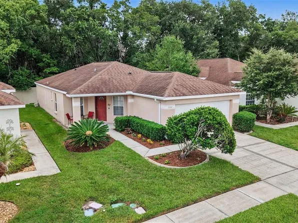 26351 Whirlaway Ter, Zephyrhills, FL 33544