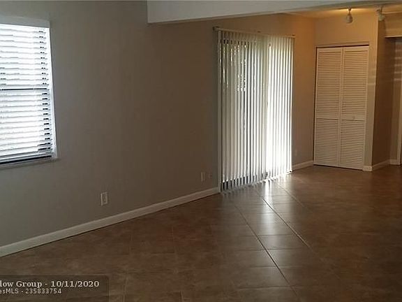 3rd image of 417 SW 7th St #417