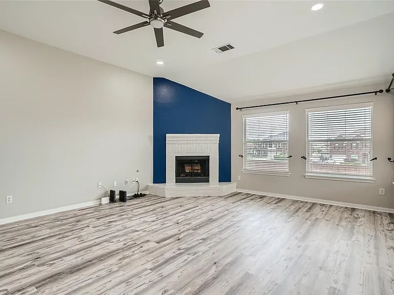 2920 Cajuiles Dr — Photo 11