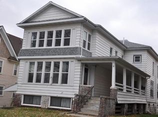 18 S Adams Ave, Mason City, IA 50401