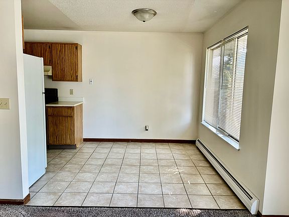 3rd image of 369 Oxford Ct #3