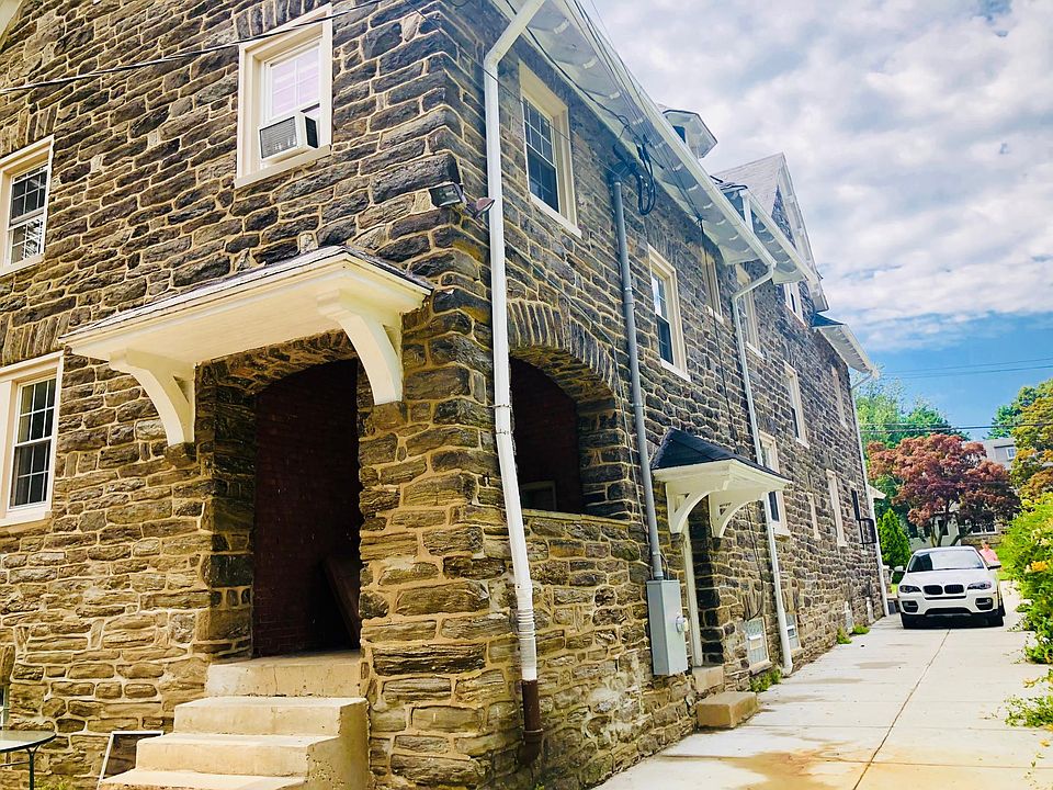 1st image of 5846 Woodbine Ave