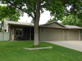 6308 113th Pl N, Champlin, MN 55316