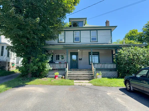 113 Parkside Dr, Lake Placid, NY 12946