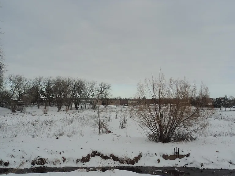 314 Plowman Ct — Photo 10