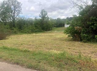 W North St, Decaturville, TN 38329