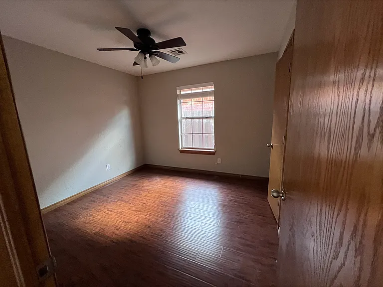 429 Daybreak Dr — Photo 13