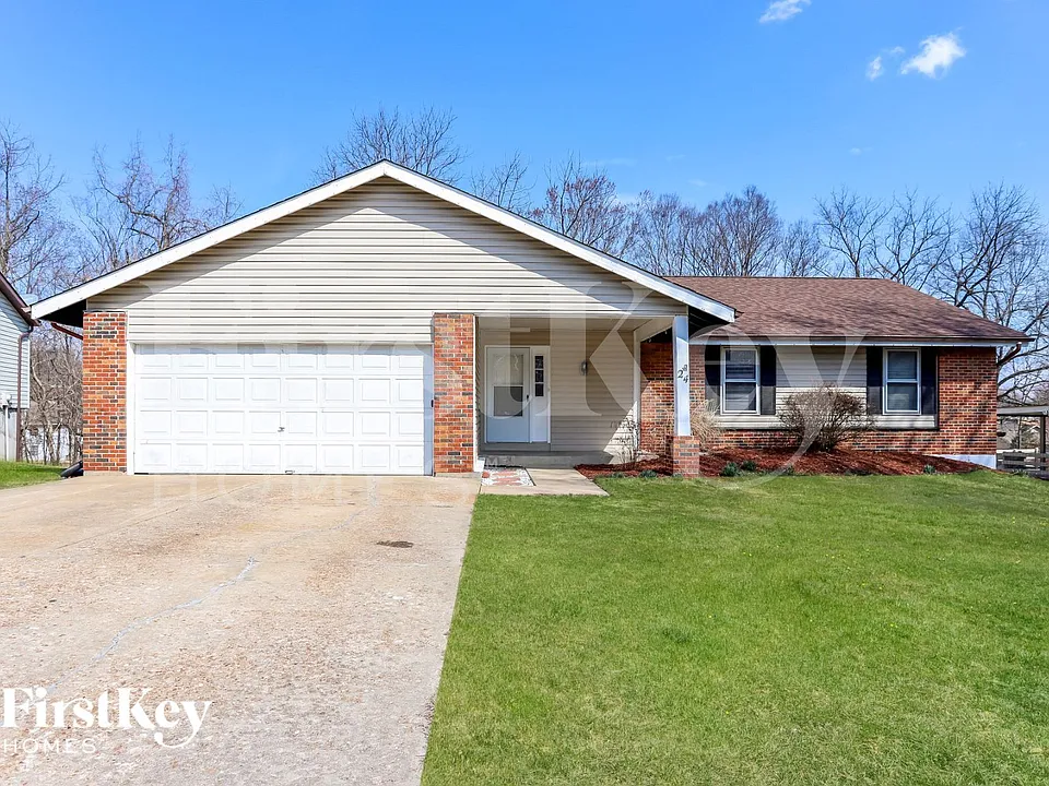 24 Spring Way Dr