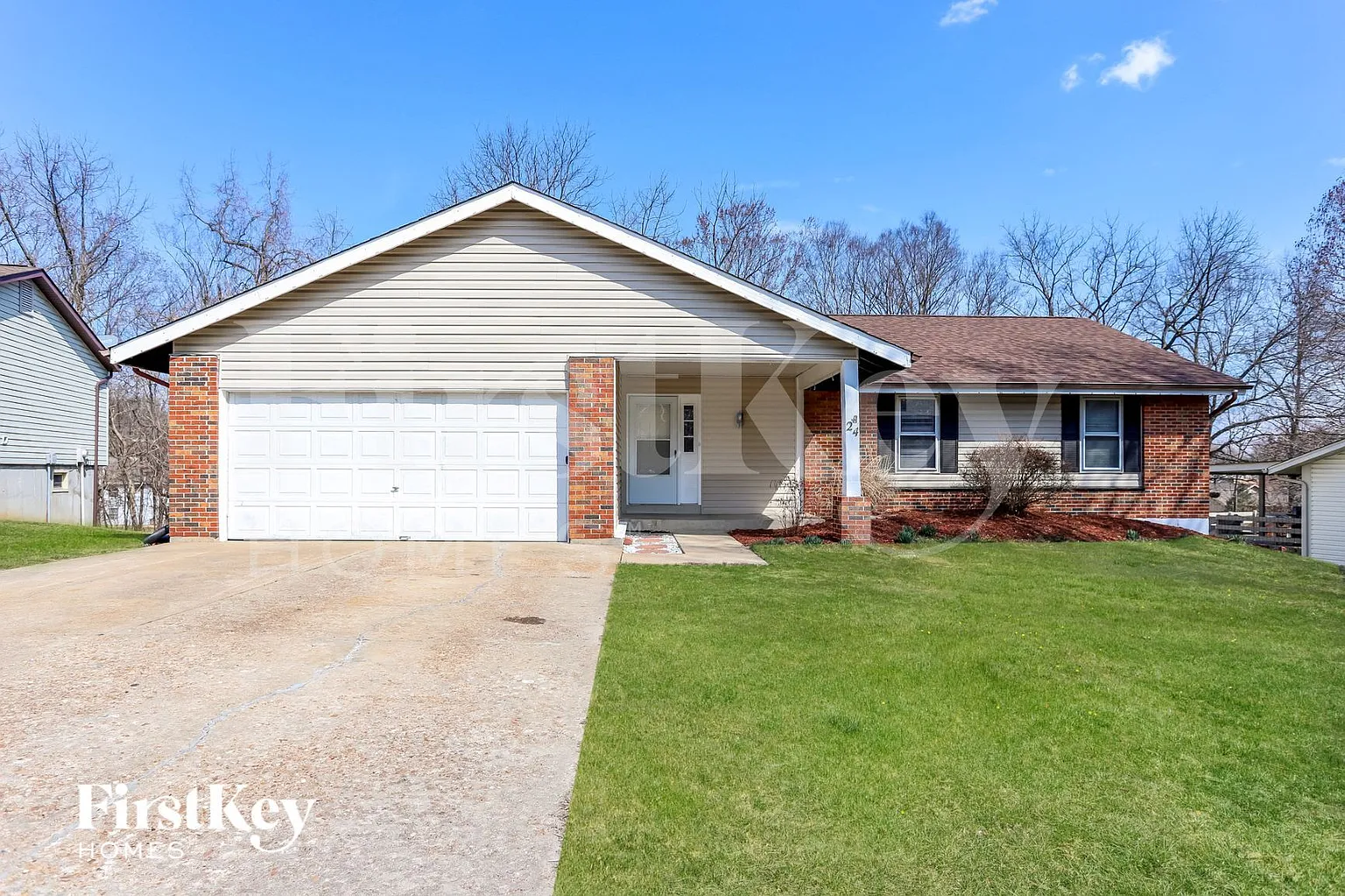 24 Spring Way Dr photo 1