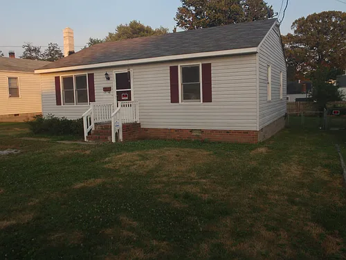 131 N Linden Ave Photo 1