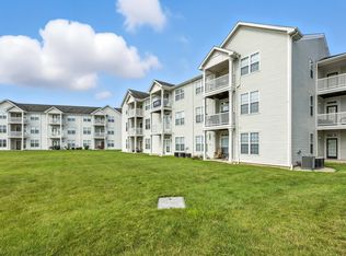 2730 River Chase Dr #7302-L, Indianapolis, IN