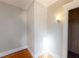 39 Parkridge Ave FLOOR 2, Buffalo, NY 14215