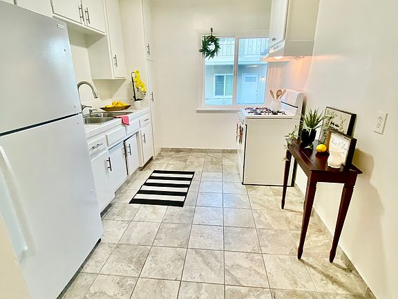 Cozy kitchen