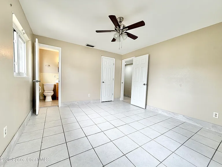 1635 Nassau St — Photo 6