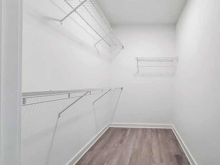 The Raven Residences — Photo 8