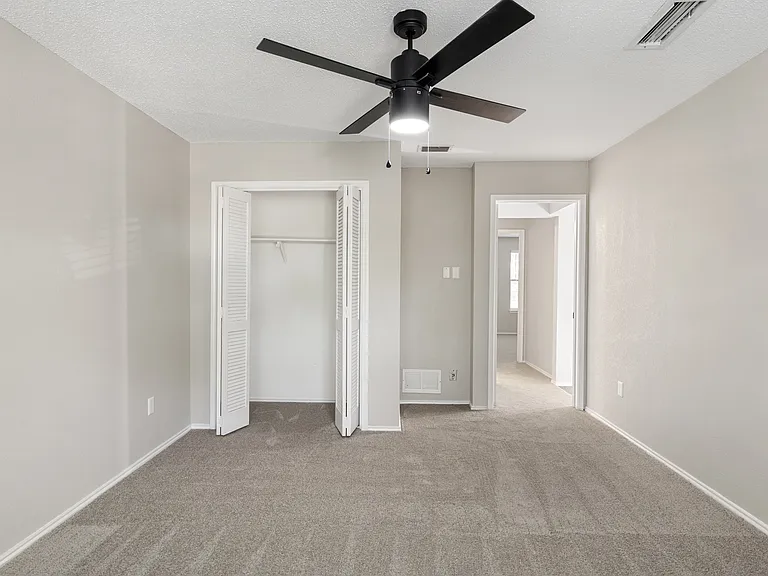 2706 Bridge Lake Dr — Photo 18
